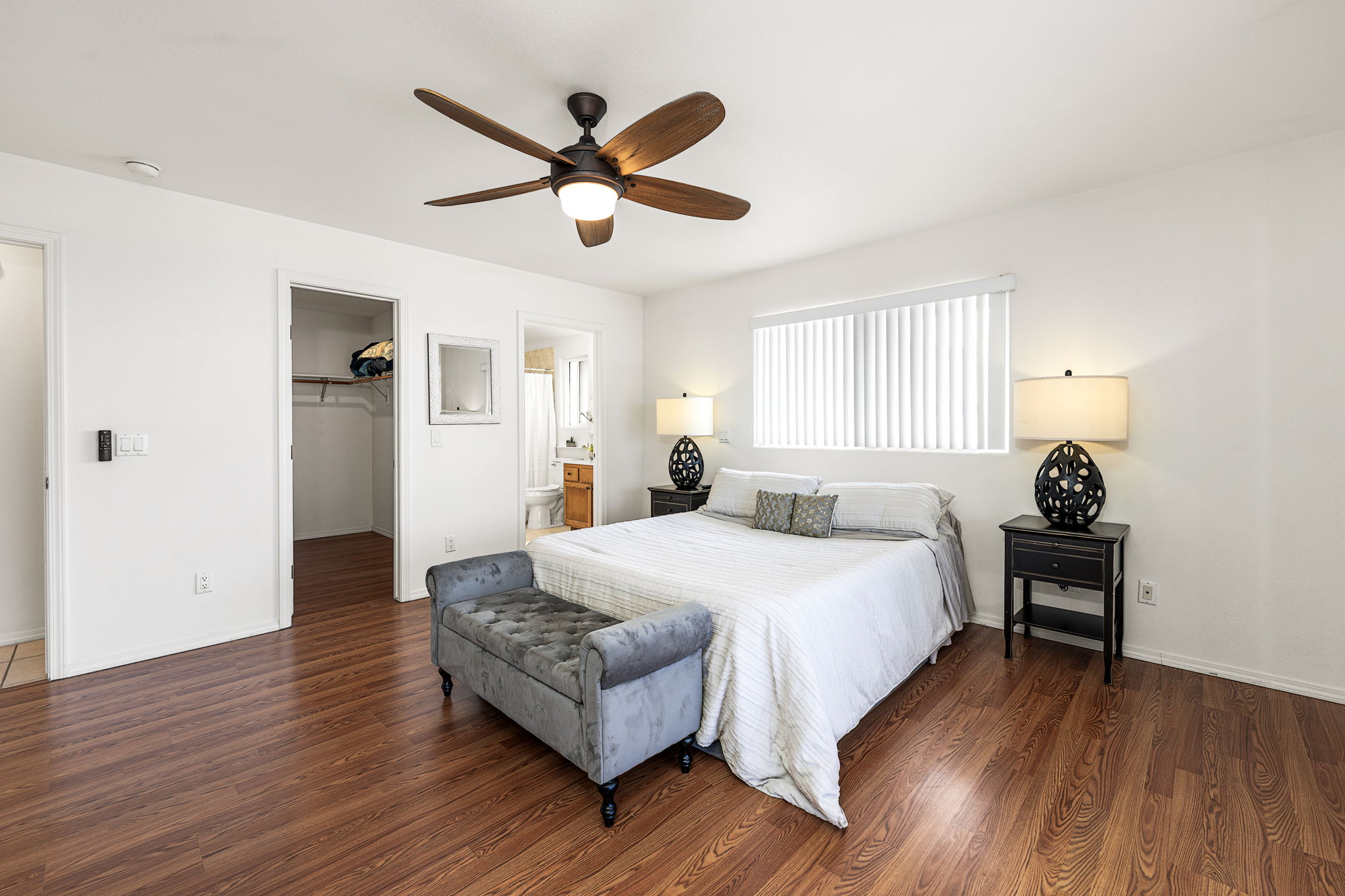 K Bedroom 1c