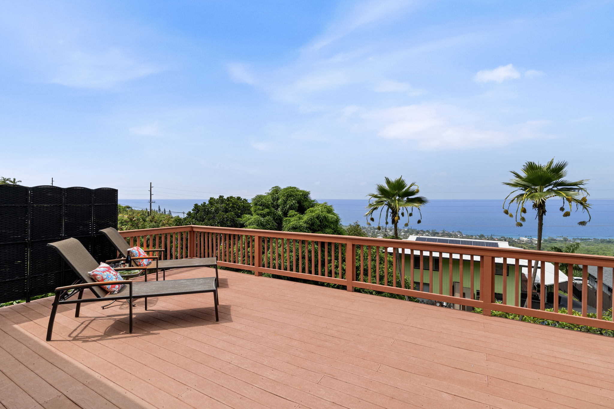 Lanai 1