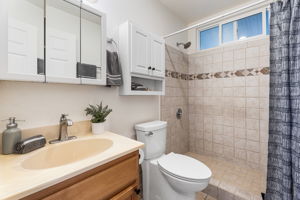 K Bathroom 3a