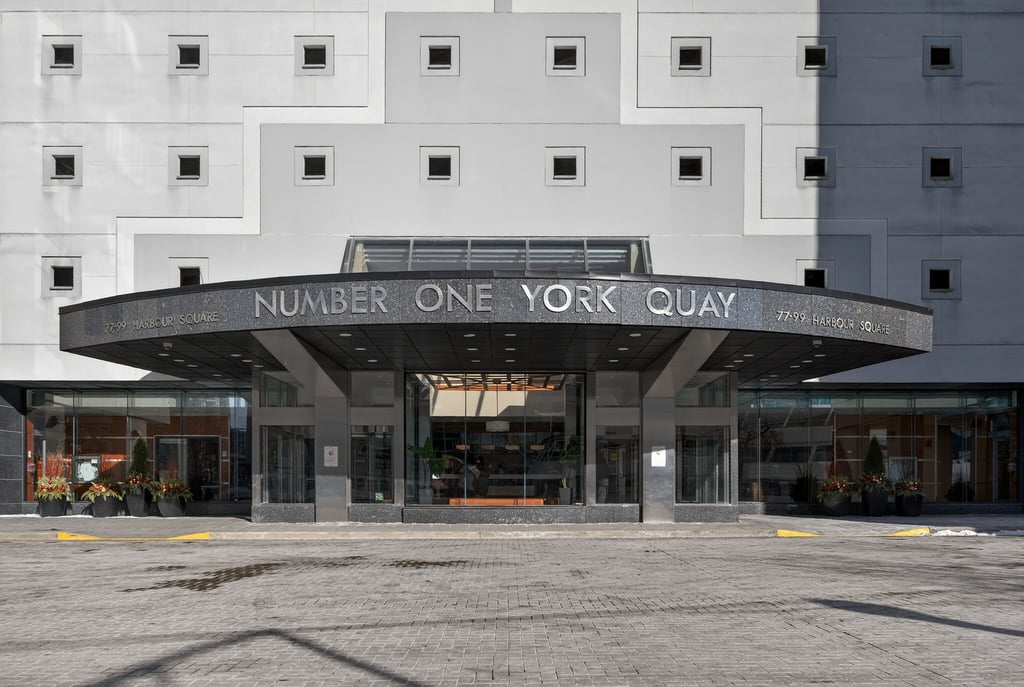 77 Harbour Square Unit 1605