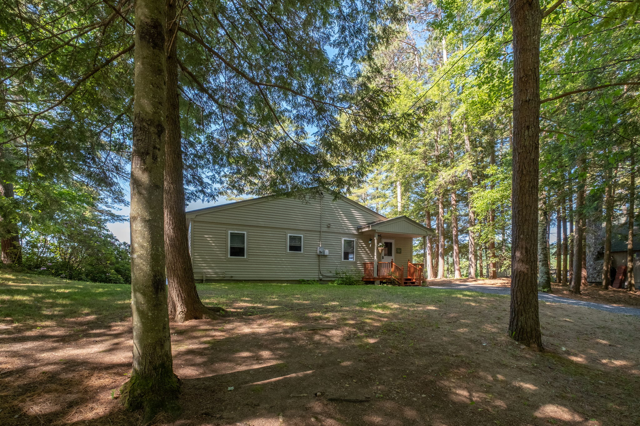 77 Hueber Dr, Sanbornton, NH 03269 WolfReel Visuals