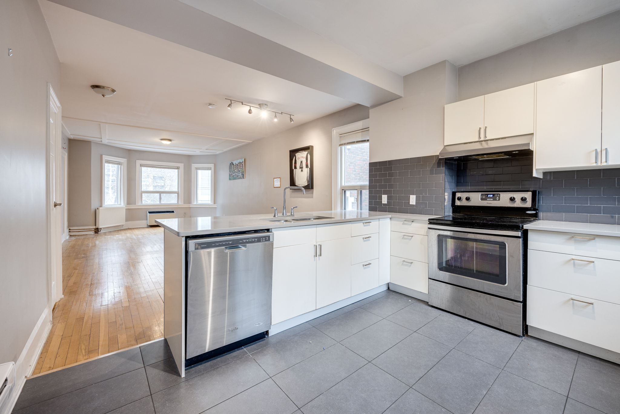 Toronto property showcase — delivered property photograph 10