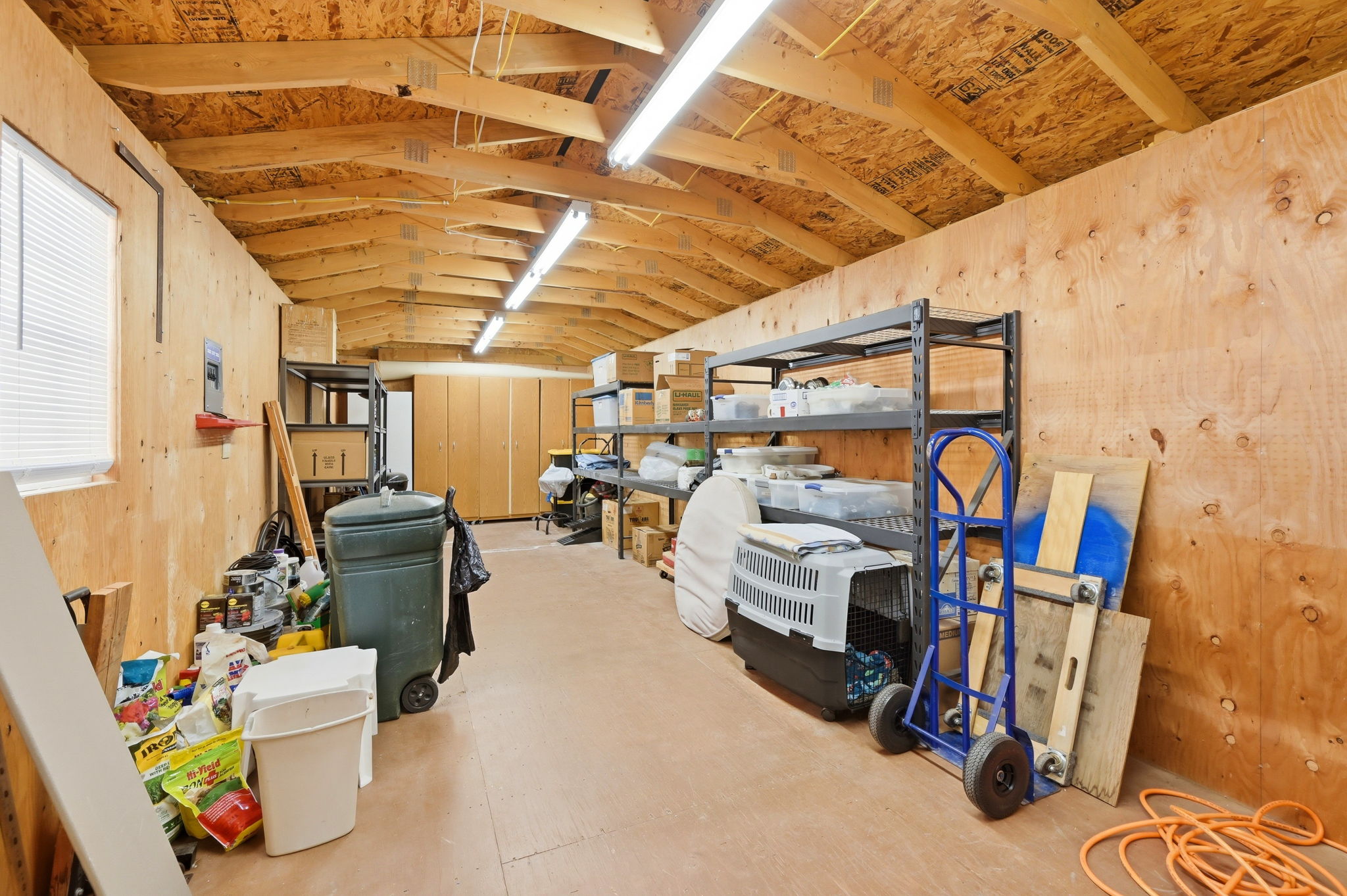 Detached Garage