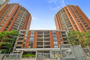 77 Maitland Pl Unit PH02