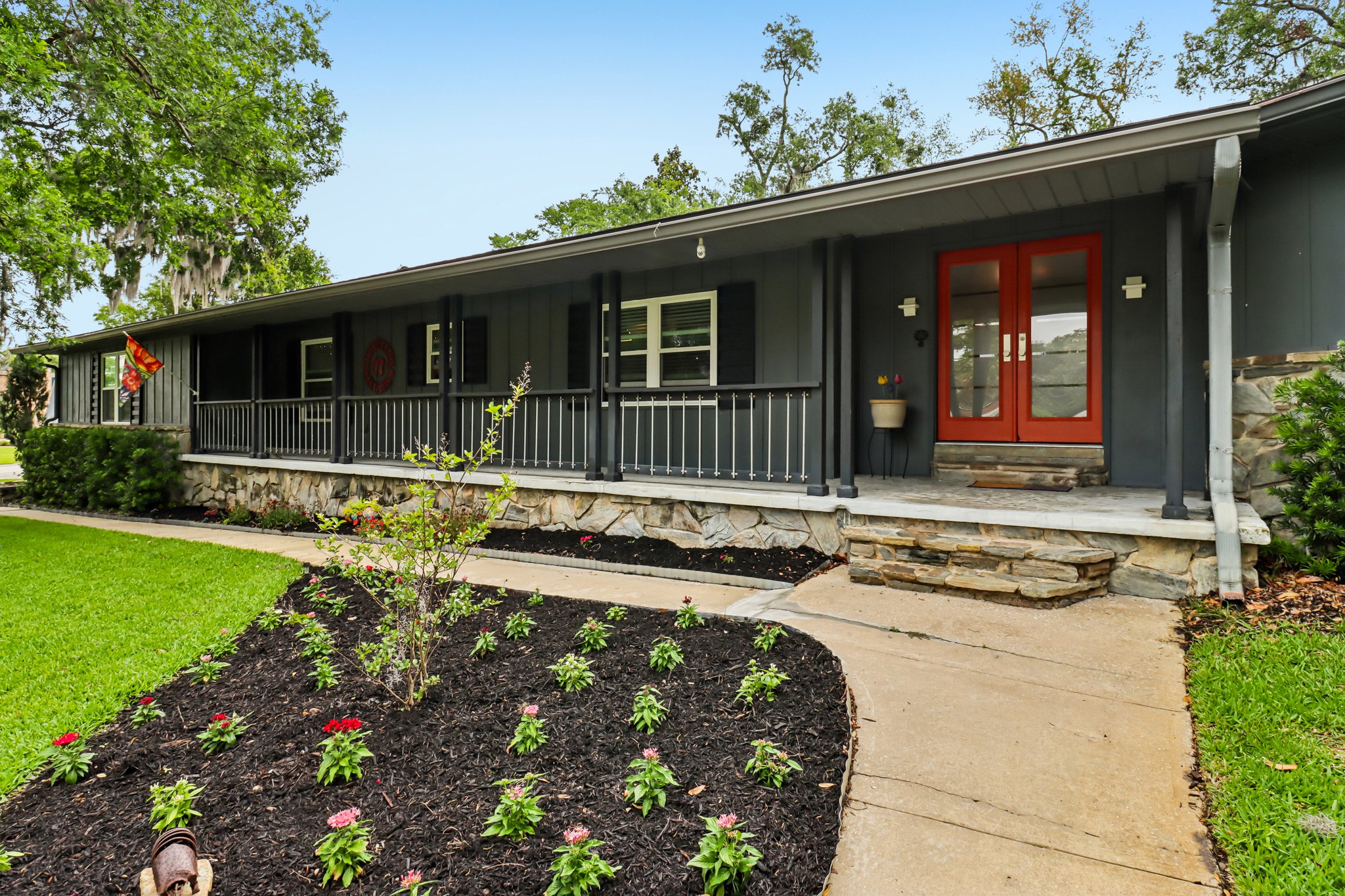 N Saint Andrews Dr-S2104-006.jpg