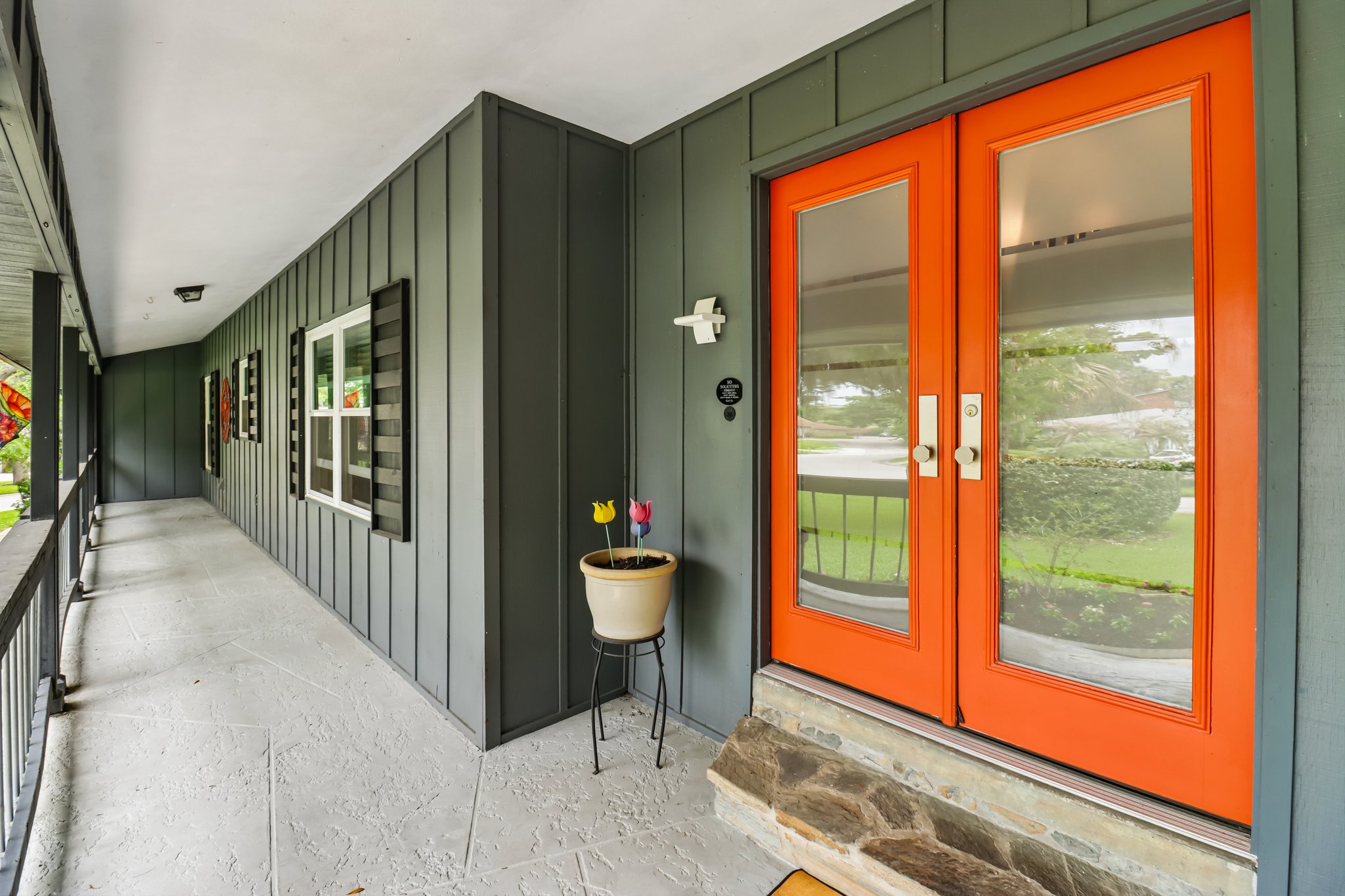 N Saint Andrews Dr-S2104-008.jpg