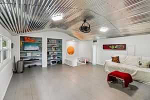 N Saint Andrews Dr-S2104-020.jpg