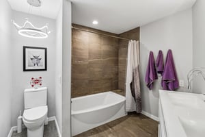 N Saint Andrews Dr-S2104-033.jpg