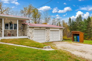  Photo 48