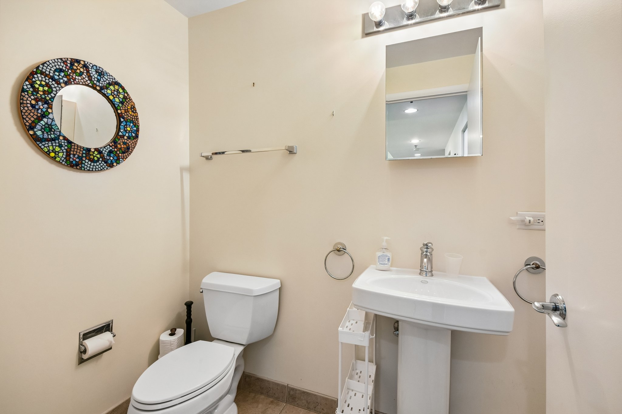 S Evergreen Ave 1204-S0408-024.jpg