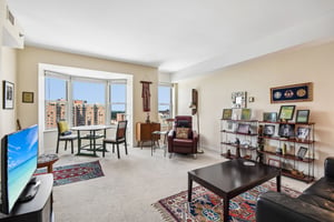 S Evergreen Ave 1204-S0408-005.jpg
