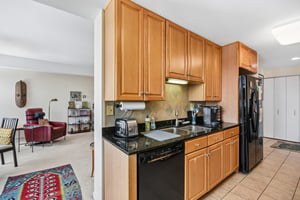 S Evergreen Ave 1204-S0408-012.jpg