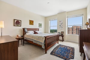 S Evergreen Ave 1204-S0408-017.jpg