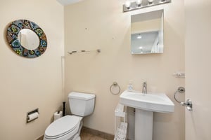 S Evergreen Ave 1204-S0408-024.jpg