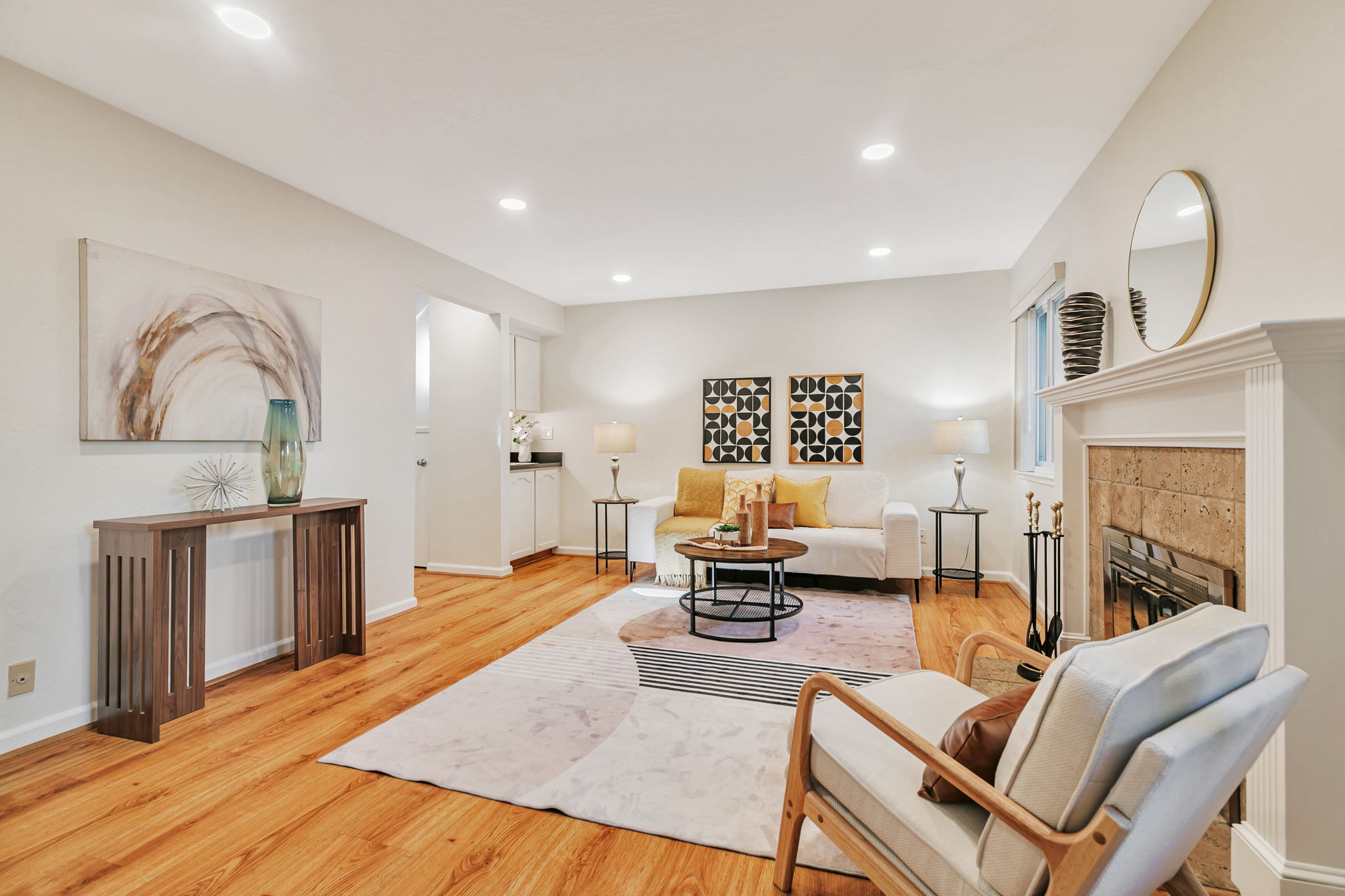 014_77 Shelley Ave  