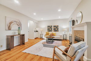 014_77 Shelley Ave  