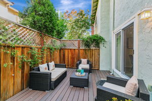 048_77 Shelley Ave  