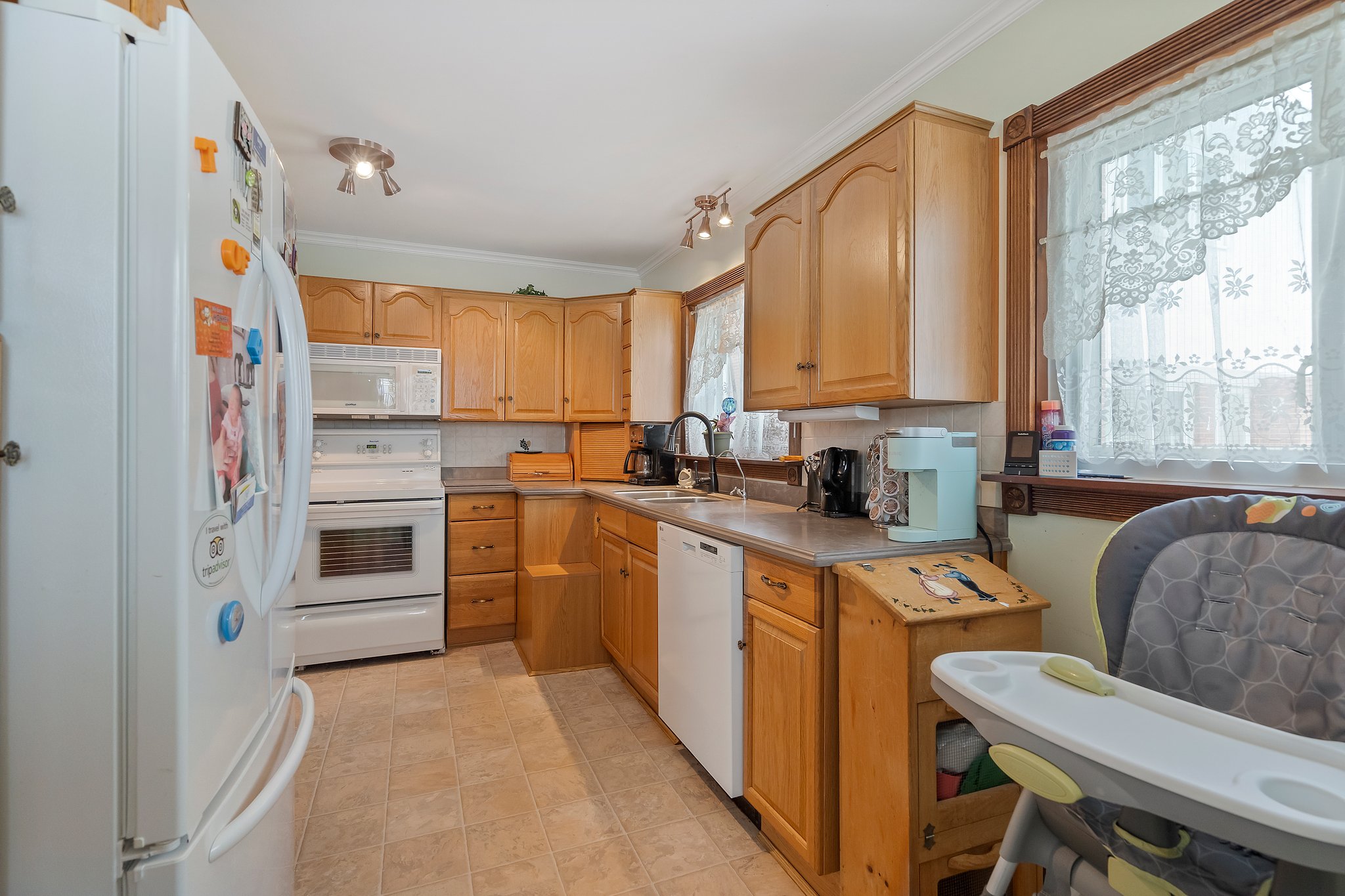 77 Town Line, Orangeville, ON L9W 1V7, CA Photo 9