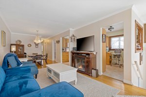 77 Town Line, Orangeville, ON L9W 1V7, CA Photo 3
