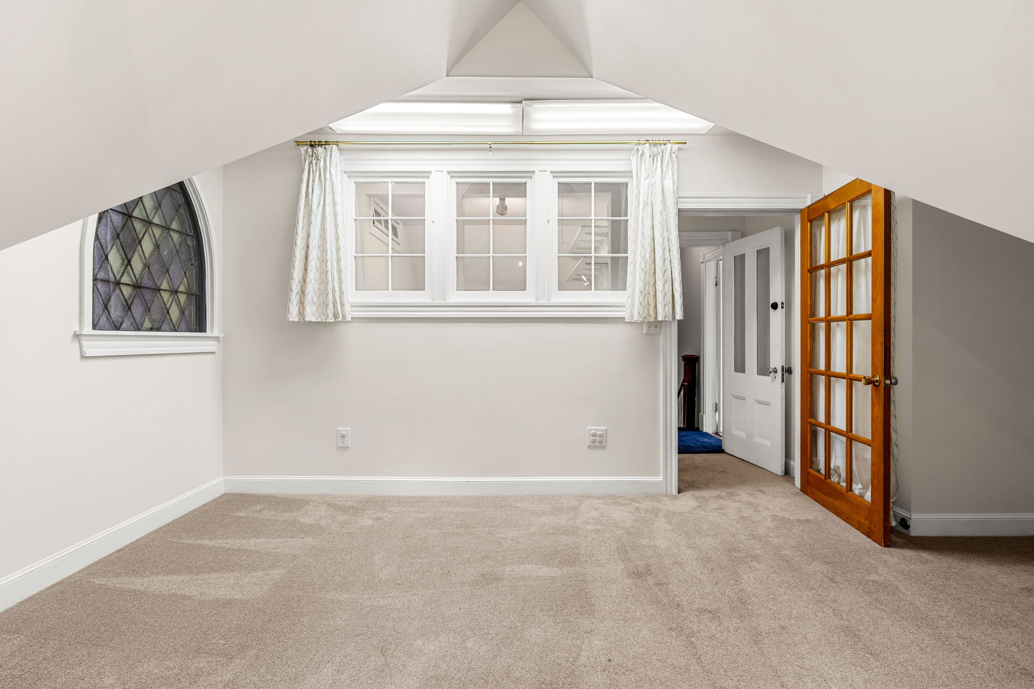 77 Tyler Park, Lowell, MA 01851, USA Photo 38