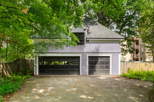 77 Tyler Park, Lowell, MA 01851, USA Photo 4