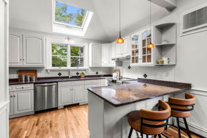 77 Tyler Park, Lowell, MA 01851, USA Photo 14
