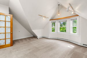 77 Tyler Park, Lowell, MA 01851, USA Photo 36