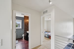 Gannon Way-1806-036.jpg