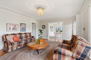013_F8_770 Grove Way