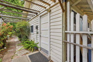 053_F8_770 Grove Way