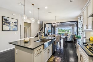 Hull Island Dr-S2207-016.jpg