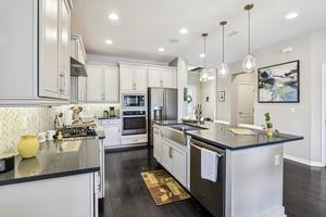 Hull Island Dr-S2207-017.jpg