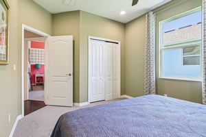 Hull Island Dr-S2207-024.jpg