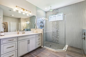 Hull Island Dr-S2207-037.jpg