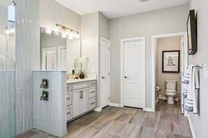 Hull Island Dr-S2207-038.jpg