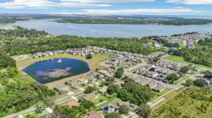 Hull Island Dr-S2207-058.jpg