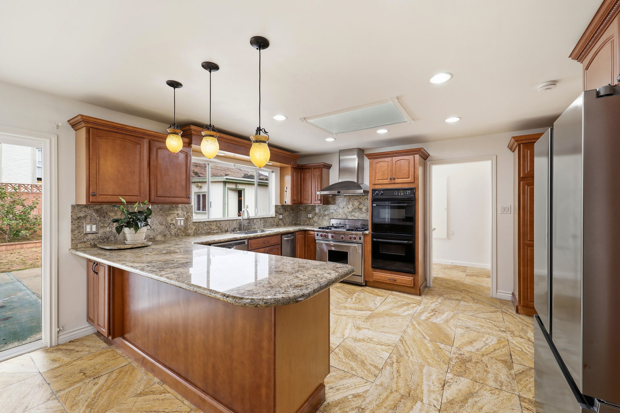 014_F8_770 Miller Ave