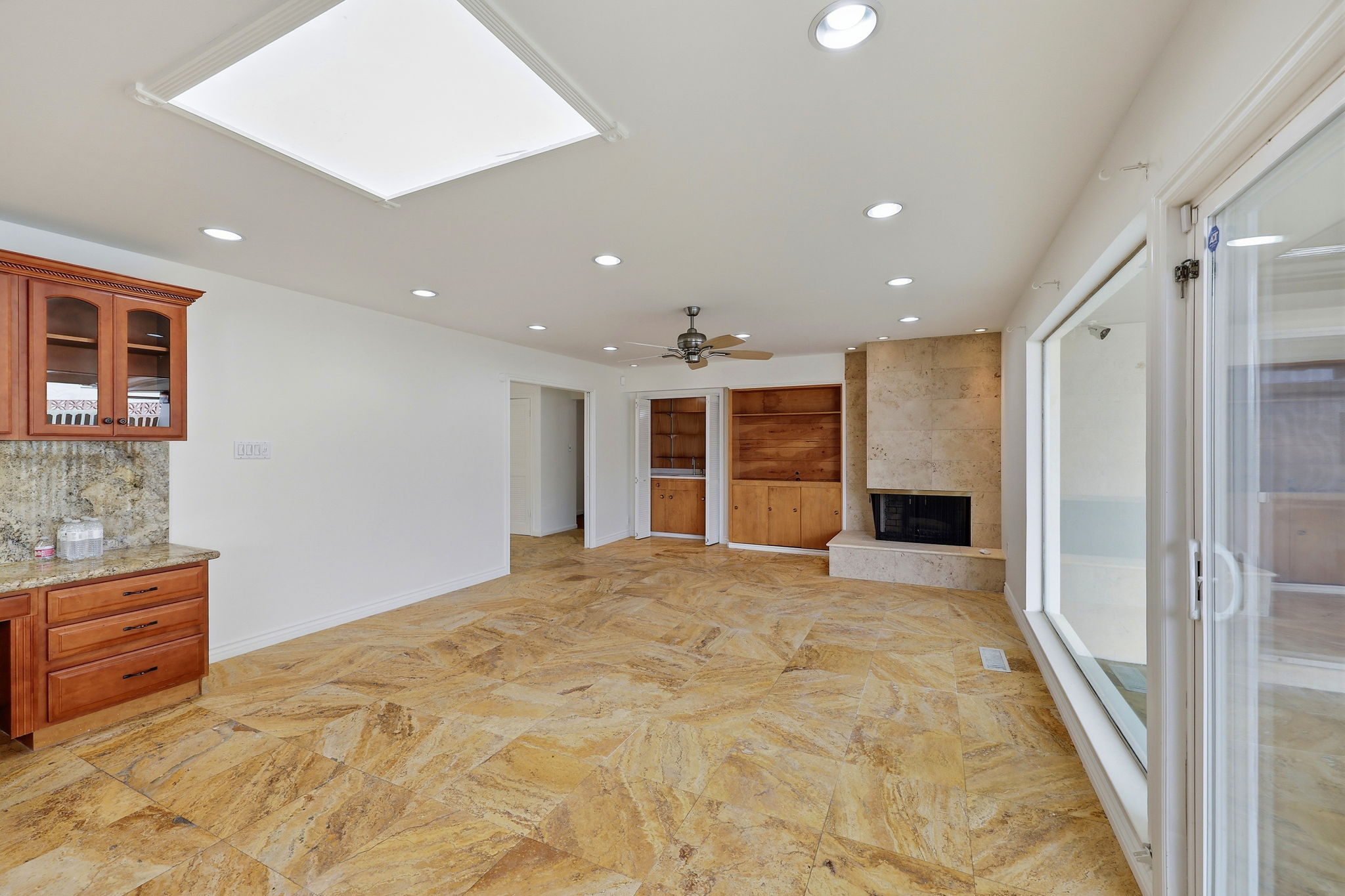 018_F8_770 Miller Ave