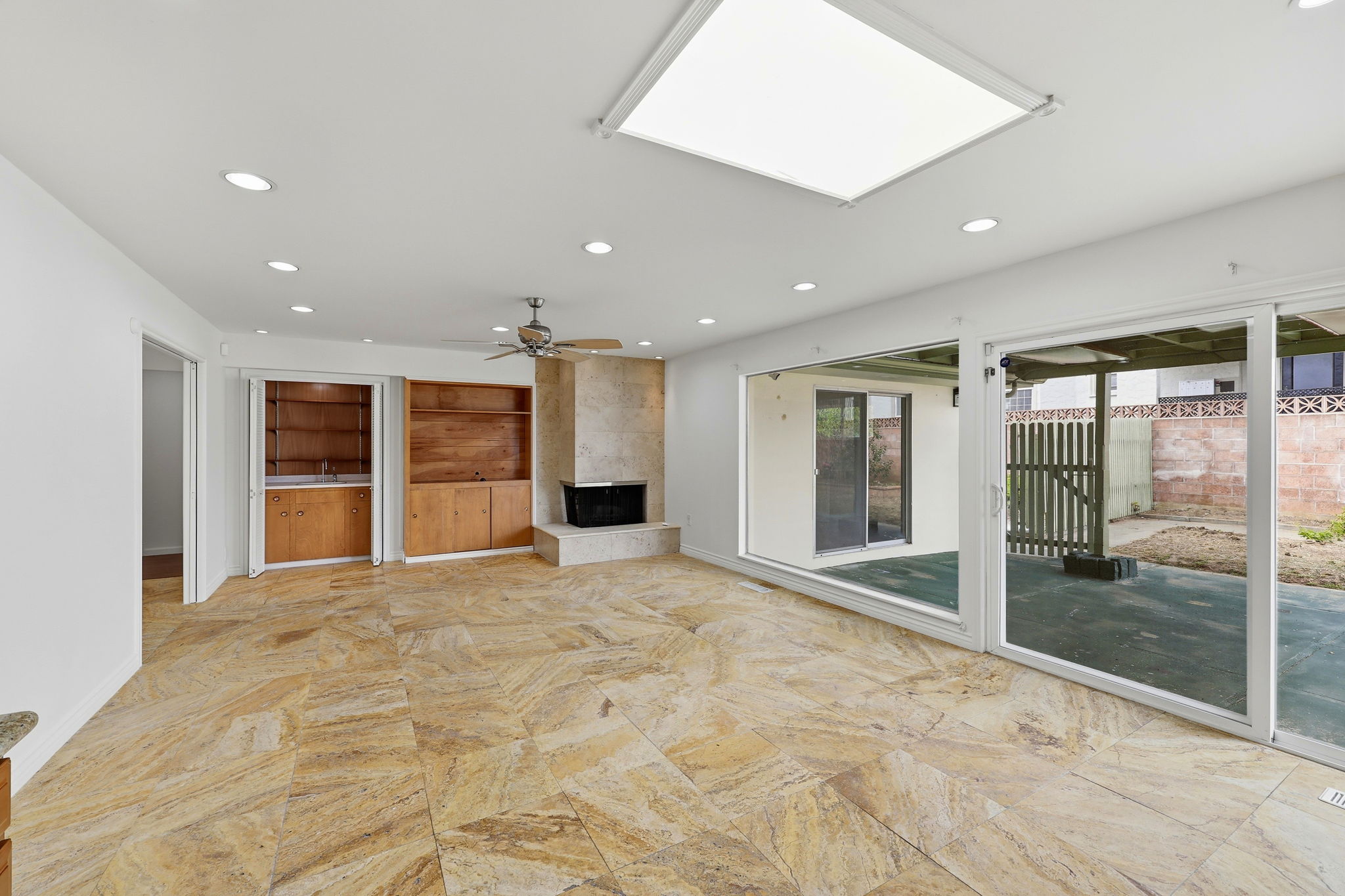 019_F8_770 Miller Ave