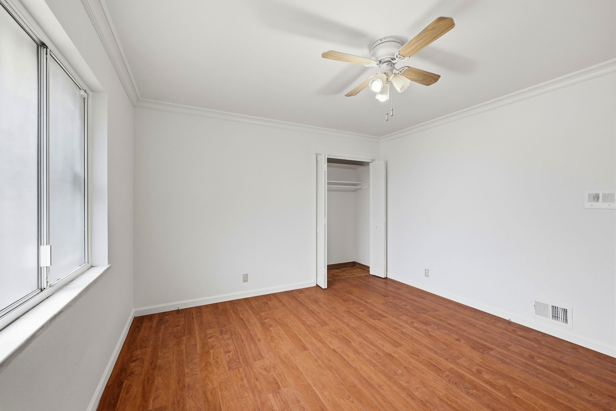 031_F8_770 Miller Ave