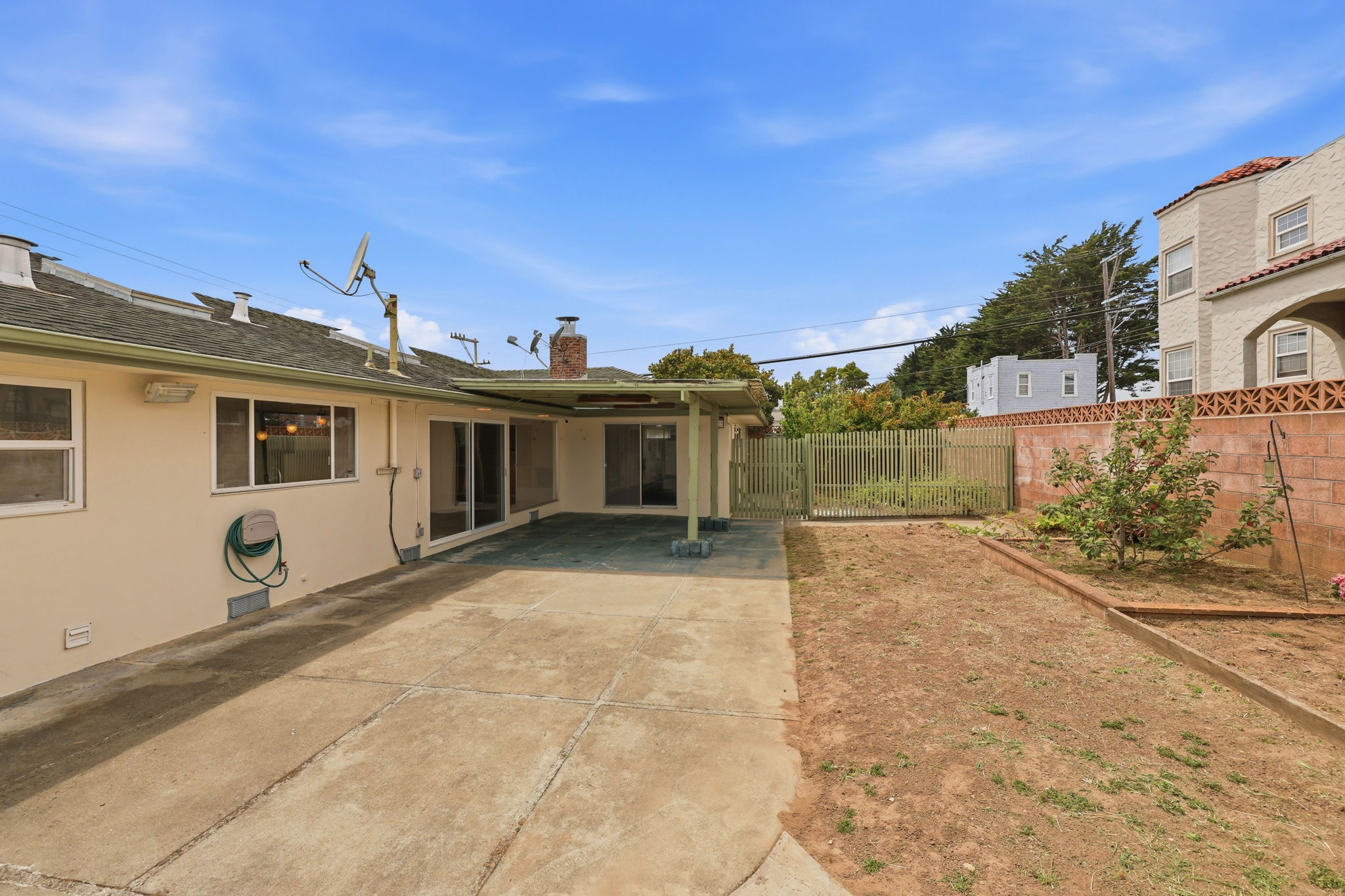 061_F8_770 Miller Ave