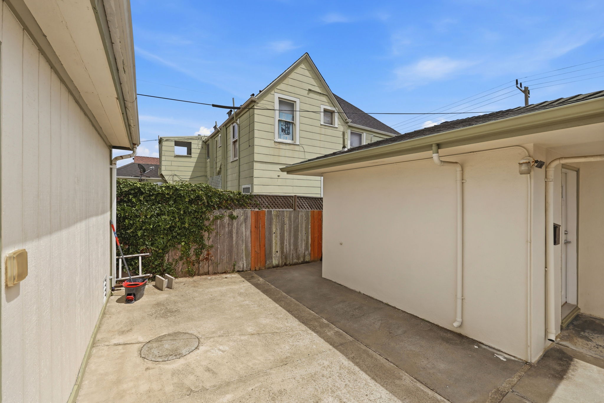 062_F8_770 Miller Ave