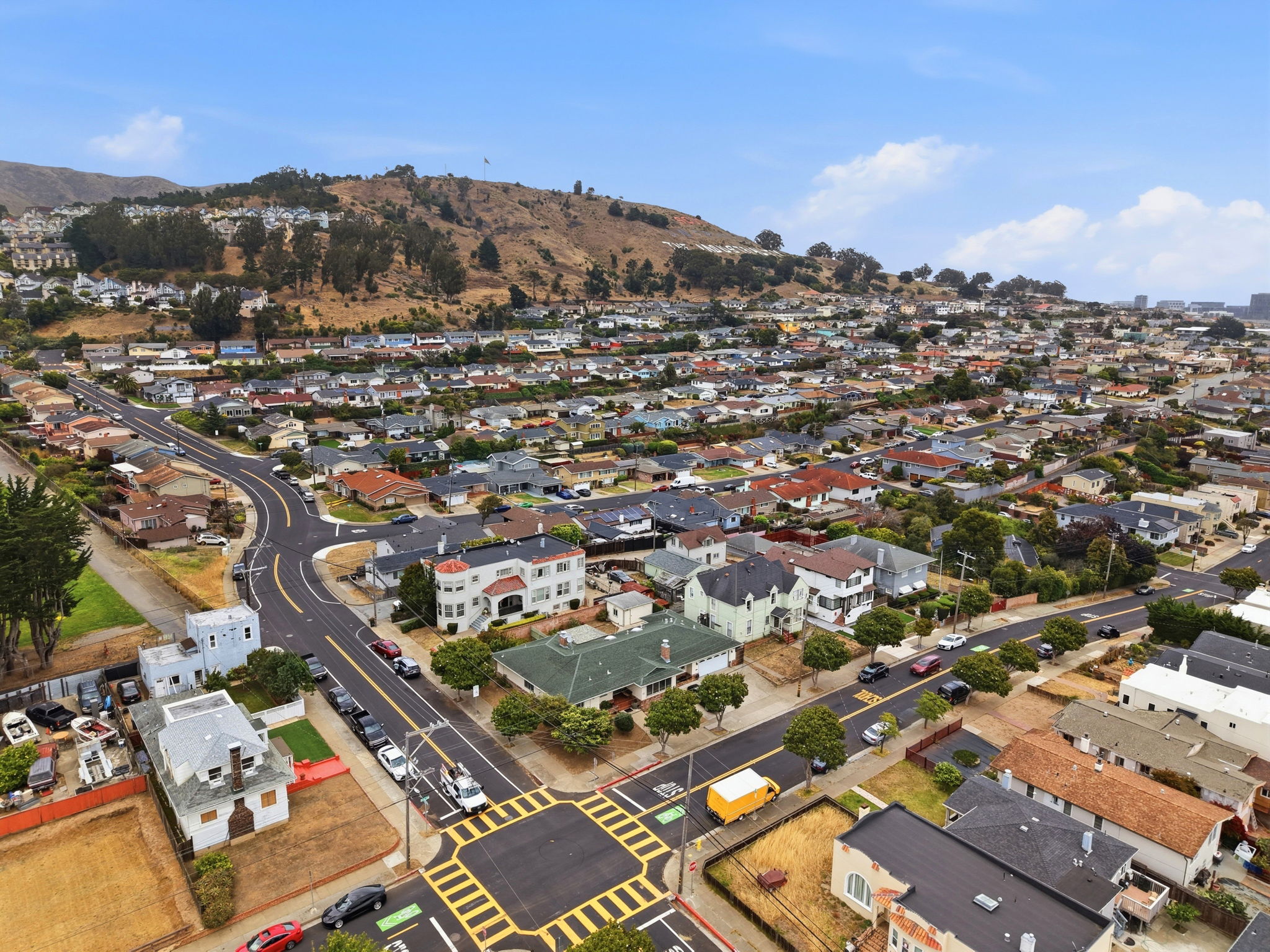 011_F8_AERIAL_770 Miller Ave