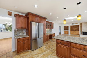017_F8_770 Miller Ave