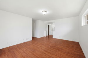 035_F8_770 Miller Ave