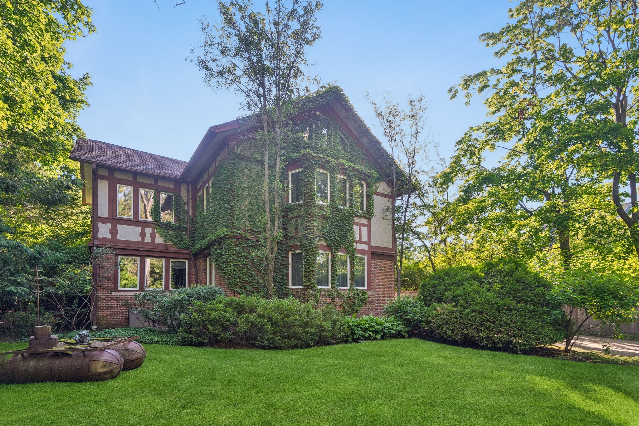 770 Sheridan Rd_041.jpg