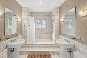 770 Sheridan Rd_033.jpg