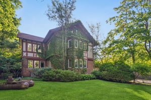 770 Sheridan Rd_041.jpg