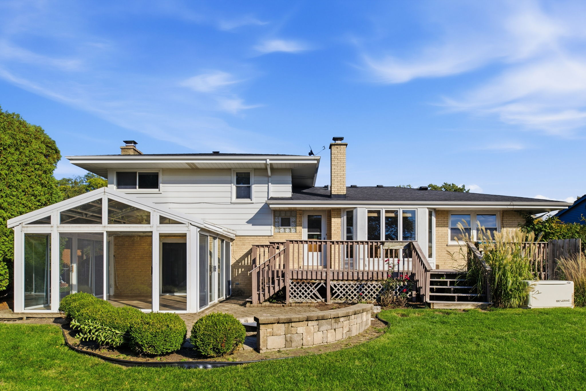  Photo 23
