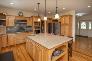 16-Kitchen